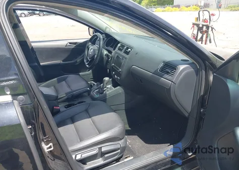 2017 Volkswagen Jetta 1.4T Se from USA, damaged, VIN 3VWDB7AJ8HM308177